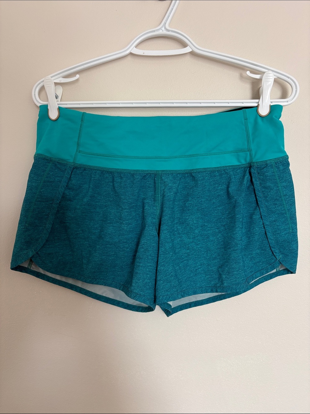 lululemon athletica Teal Two-Tone Athletic Shorts 4 inch